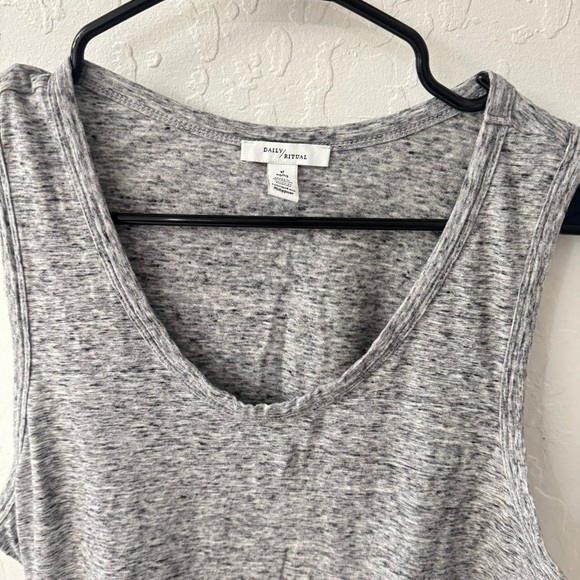 Daily Ritual Supima Cotton Gray Heathered Tank Top XL - Picture 2 of 5